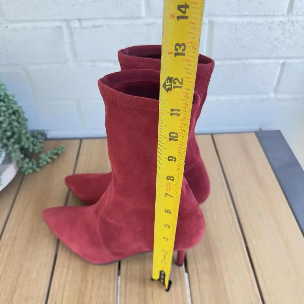 Stuart Weitzman Red Suede Sock Ankle Boots Pointed Toe Kitten Heel US 8.5 B